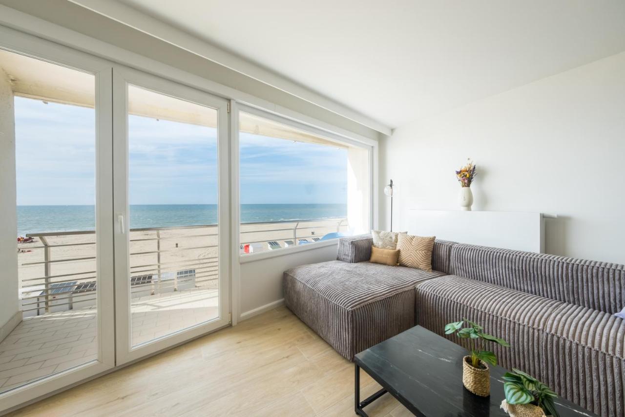Apartment 2 Bedrooms With Magnificent Seaview And Free Parking Ostend Exterior foto