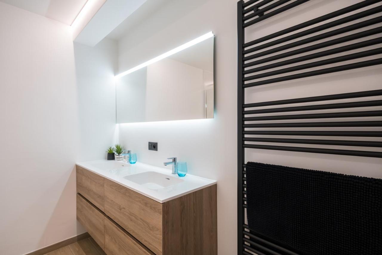 Apartment 2 Bedrooms With Magnificent Seaview And Free Parking Ostend Exterior foto