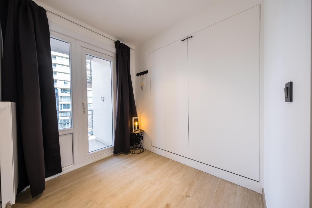 Apartment 2 Bedrooms With Magnificent Seaview And Free Parking Ostend Exterior foto